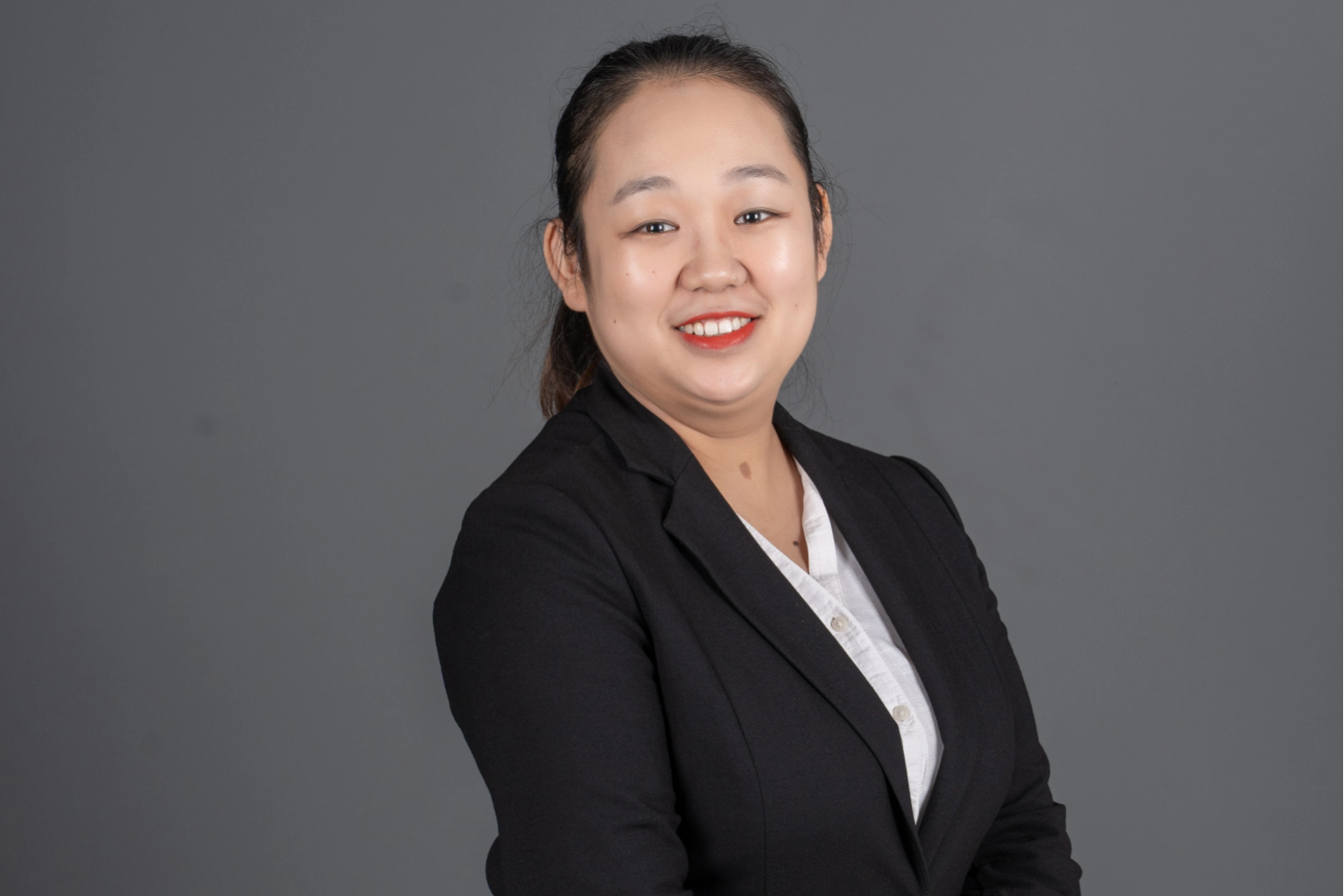 Linda Shi 时丽丽