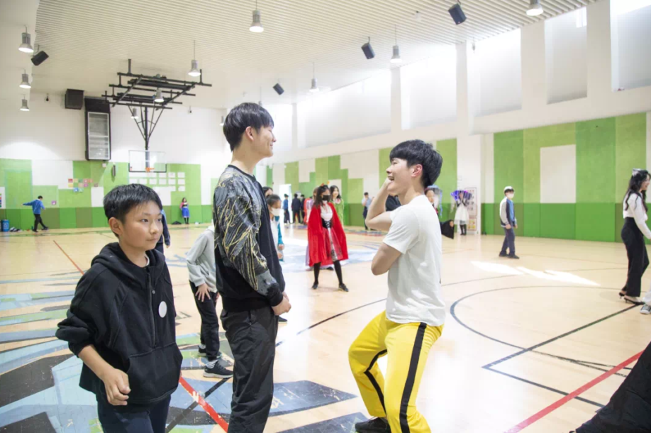 1061636435345_.pic_hd