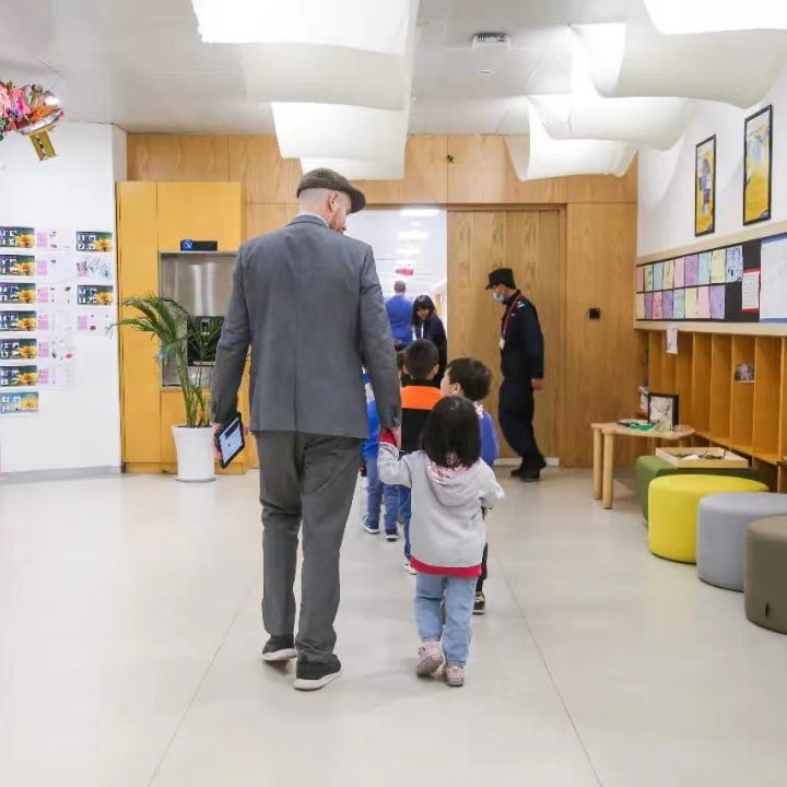 54aeccdf1ac0824782a2c6bb3deb306