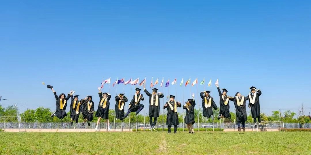 2748b6629460bef488f8440a2df94f0