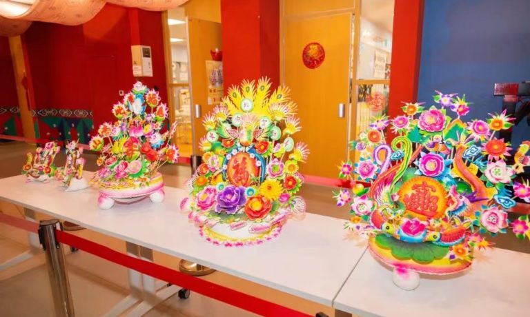 77ea4d199cb744d3a423d6384e43a69